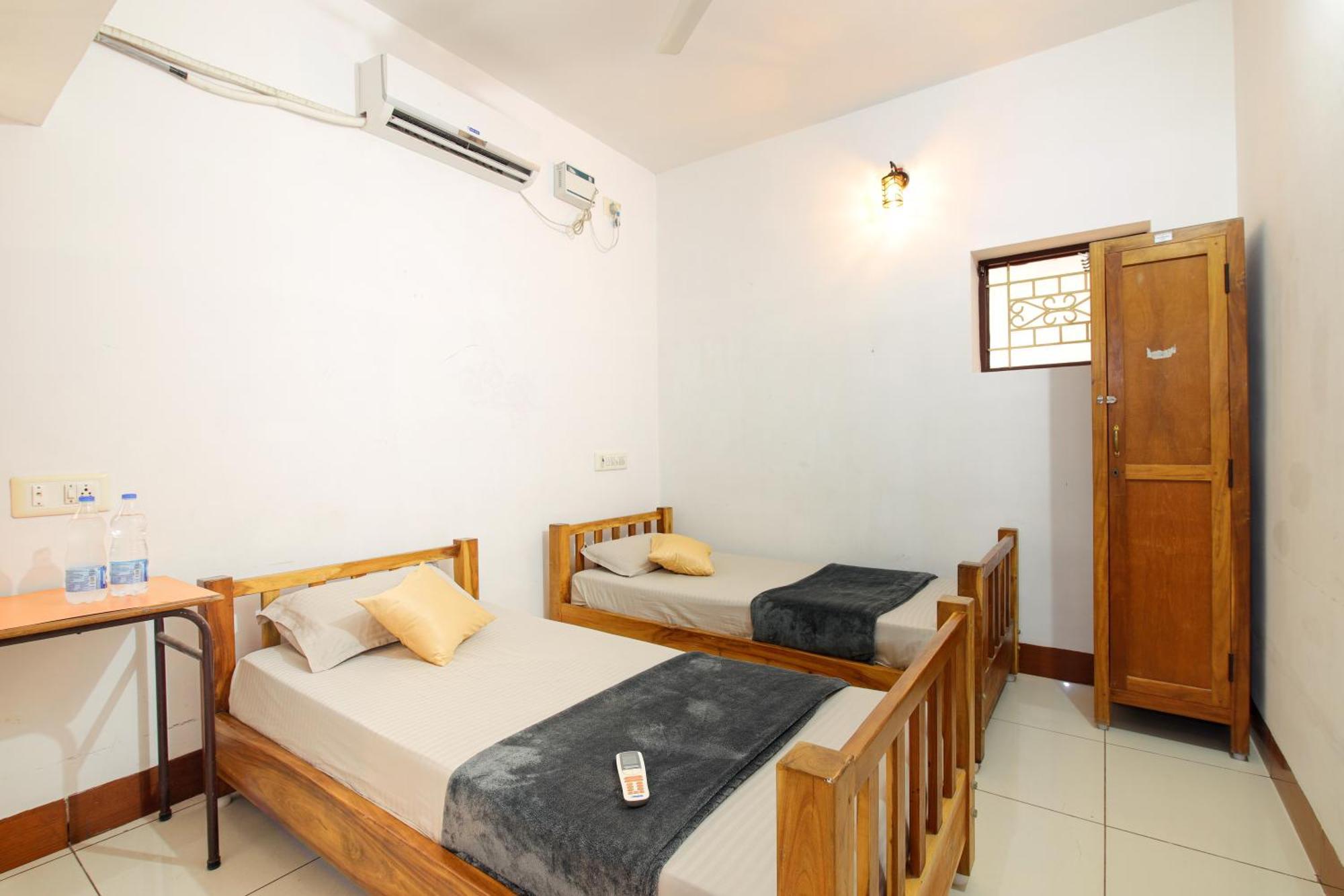 Manora Residency Hotel Pondicherry Exterior foto