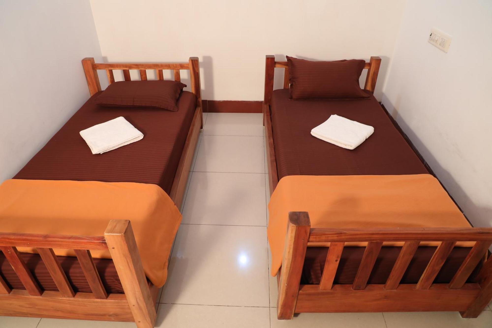 Manora Residency Hotel Pondicherry Exterior foto